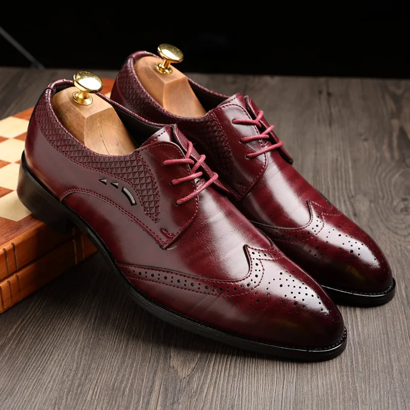 Classic Male Brock Shoes Comfortable Handmade Men Business Dress Shoes Gentleman Style Non-slip Male Wedding Party Shoes 37-48
Classic Male Brock Shoes Comfortable Handmade Men Business Dress Shoes Gentleman Style Non-slip Male Wedding Party Shoes 37-48