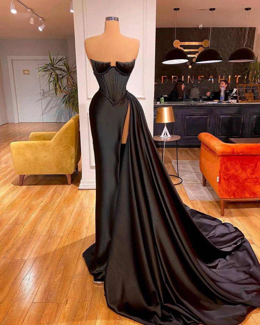 Vinca Sunny Sexy Black Mermaid Evening Dresess 2022 High Split Sweetheart Women Prom Gowns Customize Robe De Soirée De Mariage
Vinca Sunny Sexy Black Mermaid Evening Dresess 2022 High Split Sweetheart Women Prom Gowns Customize Robe De Soirée De Mariage