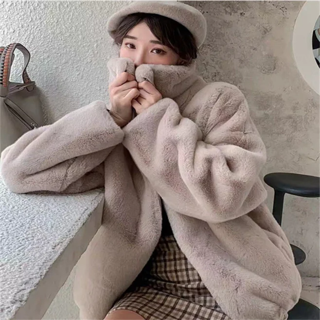 2020 women's clothing winter outerwear coats new winter imitation grass Rabbit fur coat
2020 women's clothing winter outerwear coats new winter imitation grass Rabbit fur coat