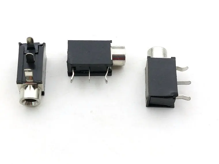 20 шт 1/8 "3,5 мм моно гнездо наушники PCB панель Крепление Шасси 3pin адаптер
20 шт 1/8 "3,5 мм моно гнездо наушники PCB панель Крепление Шасси 3pin адаптер