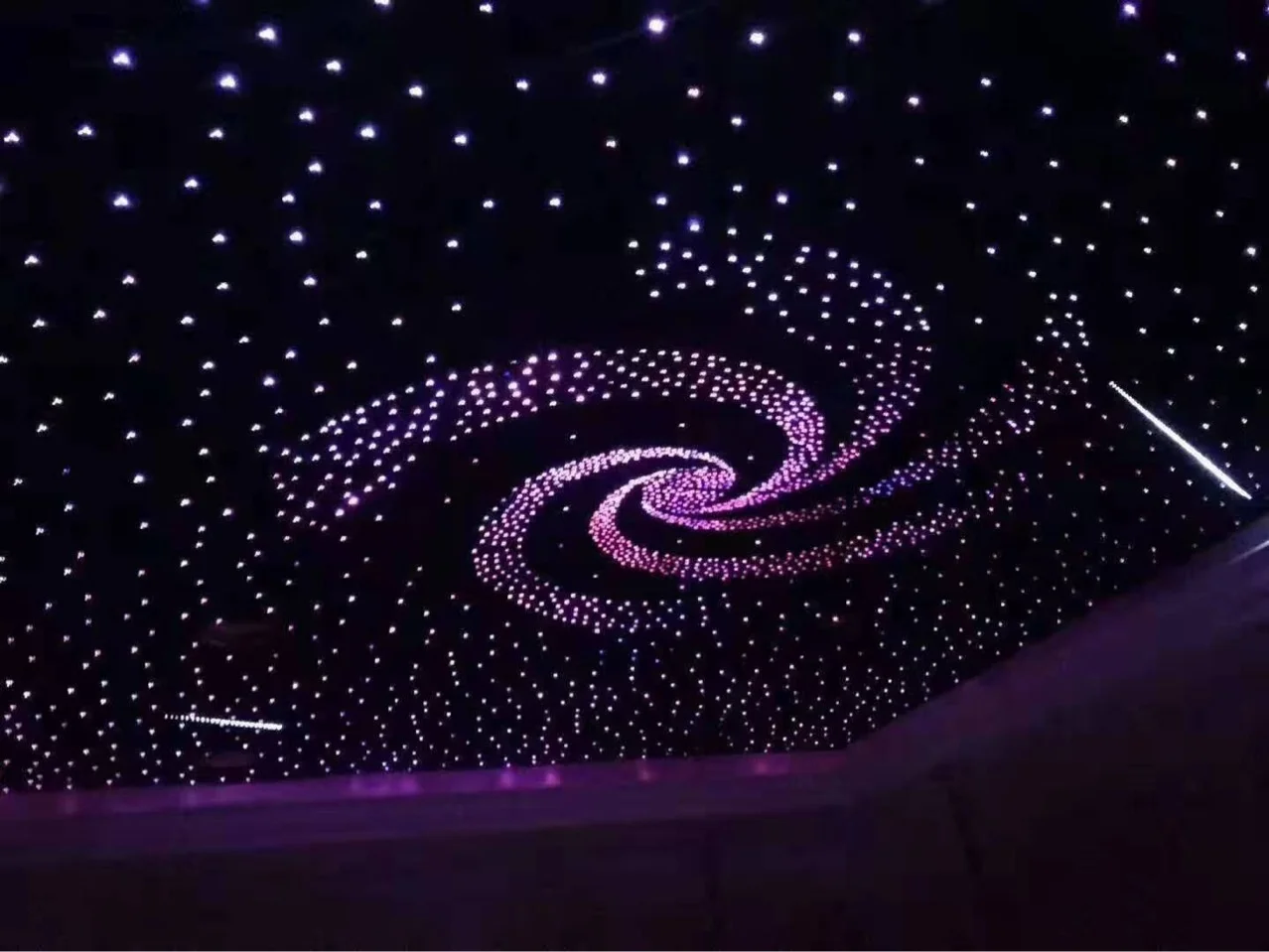 Optical fiber light star sky top video room KTV Qingba bar Jiang Mantian star ceiling led home theater villa net red
Optical fiber light star sky top video room KTV Qingba bar Jiang Mantian star ceiling led home theater villa net red