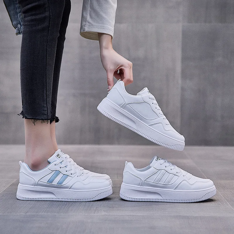 New Spring Women Casual Platform Shoes Leather Striped Fashion Comfortable Girl Thick-soled Leisure White Flat Shoes Sneakers
New Spring Women Casual Platform Shoes Leather Striped Fashion Comfortable Girl Thick-soled Leisure White Flat Shoes Sneakers