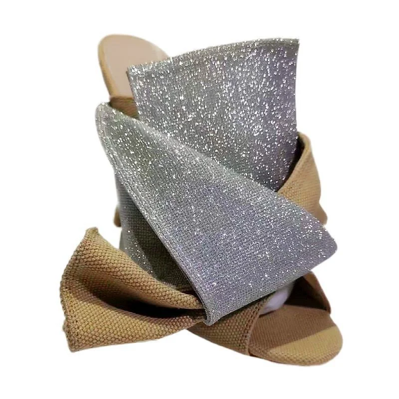 Slippers Summer Women Super High Heels Sandals Color Matching Beige Coarse Cloth Fashion Catwalk Fish Mouth Slipper Pumps
Slippers Summer Women Super High Heels Sandals Color Matching Beige Coarse Cloth Fashion Catwalk Fish Mouth Slipper Pumps