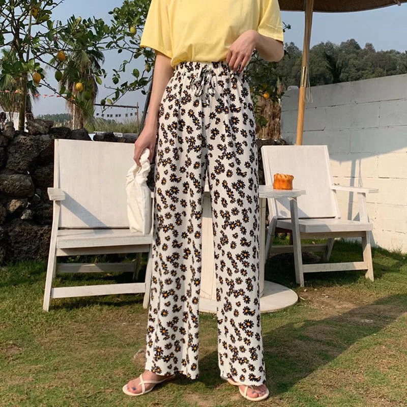 Women's Long Pants College Style Loose Wide Leg Pants Elastic High Waist Daisy Print Pants
Women's Long Pants College Style Loose Wide Leg Pants Elastic High Waist Daisy Print Pants