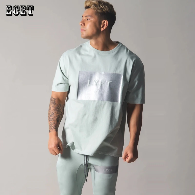 Summer new sports short-sleeved men's sportswear jogger fashion casual men's T-shirt fitness loose brand men's top
Summer new sports short-sleeved men's sportswear jogger fashion casual men's T-shirt fitness loose brand men's top