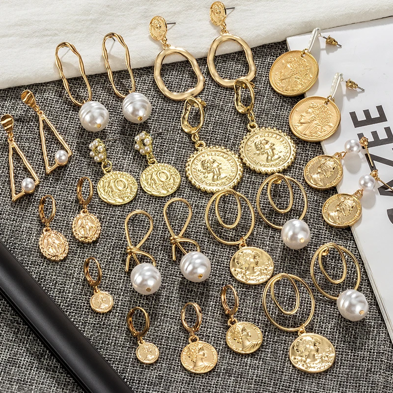 Vintage Women's Earrings Fashion Punk Metal Geometry Pendant Earrings Portrait Coin Drop Dangle Earrings 2022 Trend Jewelry Gift
Vintage Women's Earrings Fashion Punk Metal Geometry Pendant Earrings Portrait Coin Drop Dangle Earrings 2022 Trend Jewelry Gift