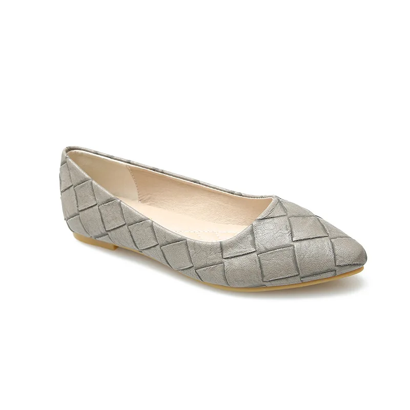 Spring Autumn Women Shoes Lady Weave Slip On Loafers Casual Pointed Toe Flat Shoes Breathable Woman Single Shoe Plus Size 34-43
Spring Autumn Women Shoes Lady Weave Slip On Loafers Casual Pointed Toe Flat Shoes Breathable Woman Single Shoe Plus Size 34-43