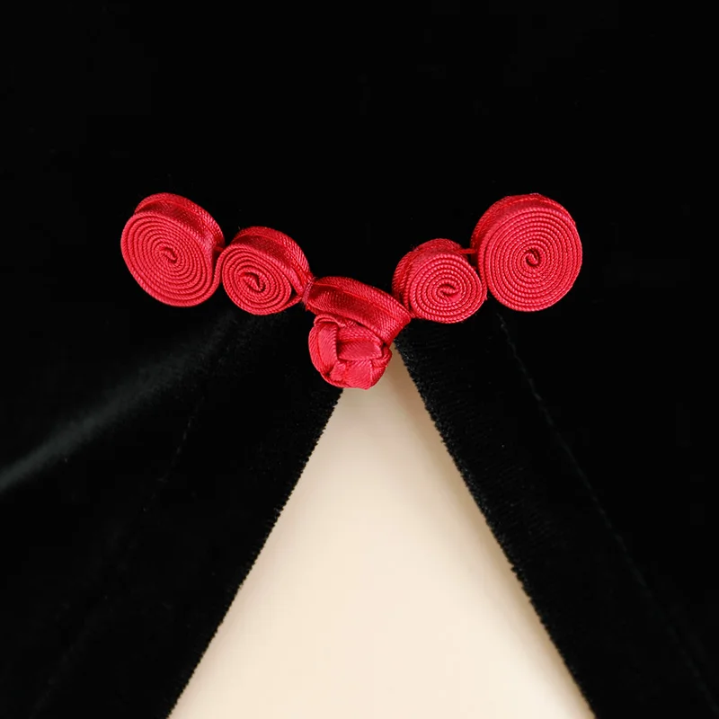 Chinese style sexy slit cheongsam Black Red Lace UP Women Sexy Open Chest Lovely Female Cheongsam Erotic Costume G-string Set
Chinese style sexy slit cheongsam Black Red Lace UP Women Sexy Open Chest Lovely Female Cheongsam Erotic Costume G-string Set