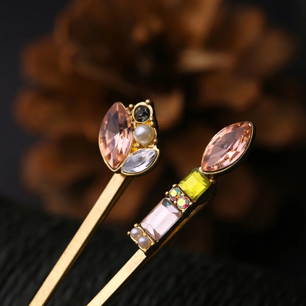 6pcs Pearl Inlay Rhinestone Hair Clips Elegance Hairpins Bobby Hair Accessories for Girl Woman
6pcs Pearl Inlay Rhinestone Hair Clips Elegance Hairpins Bobby Hair Accessories for Girl Woman