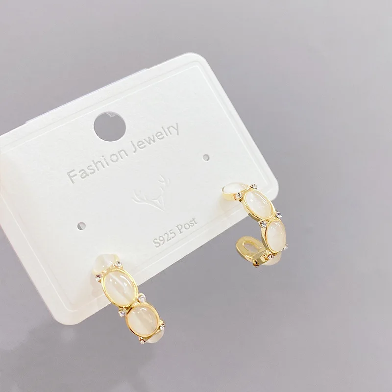 925 Silver Needle Korean Geometric Snake Bone Earrings Temperament Opal Stone Ear Studs Internet Celebrity Simple Women
925 Silver Needle Korean Geometric Snake Bone Earrings Temperament Opal Stone Ear Studs Internet Celebrity Simple Women