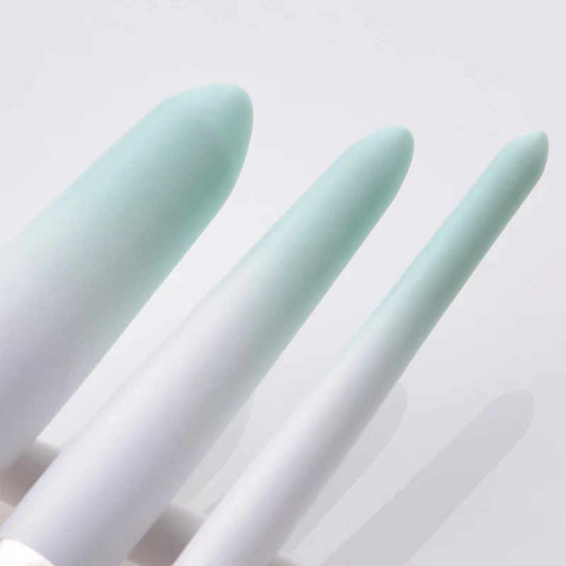 12Pcs Makeup Brushes Set Powder Foundation Eyeshadow Lip Contour Concealer Smudge Brush Tool
12Pcs Makeup Brushes Set Powder Foundation Eyeshadow Lip Contour Concealer Smudge Brush Tool