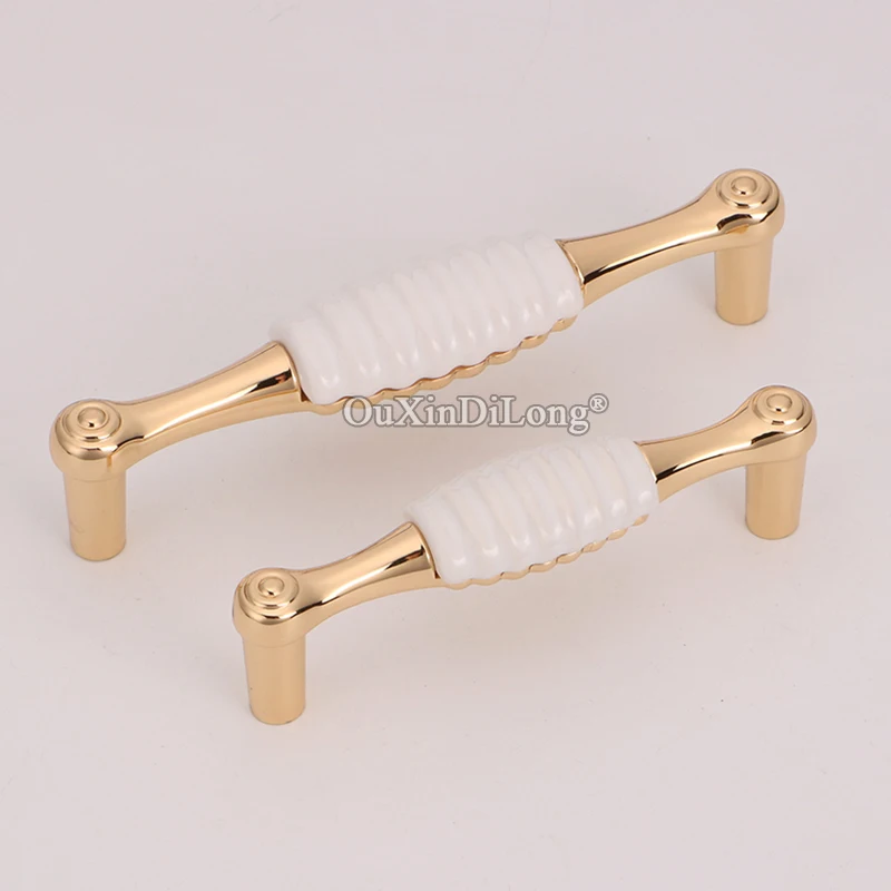 Elegant Luxury 2PCS European Ceramic Furniture Door Handles Drawer Pulls Cupboard Wardrobe Kitchen Cabinet Pens Knobs & Handles
Elegant Luxury 2PCS European Ceramic Furniture Door Handles Drawer Pulls Cupboard Wardrobe Kitchen Cabinet Pens Knobs & Handles