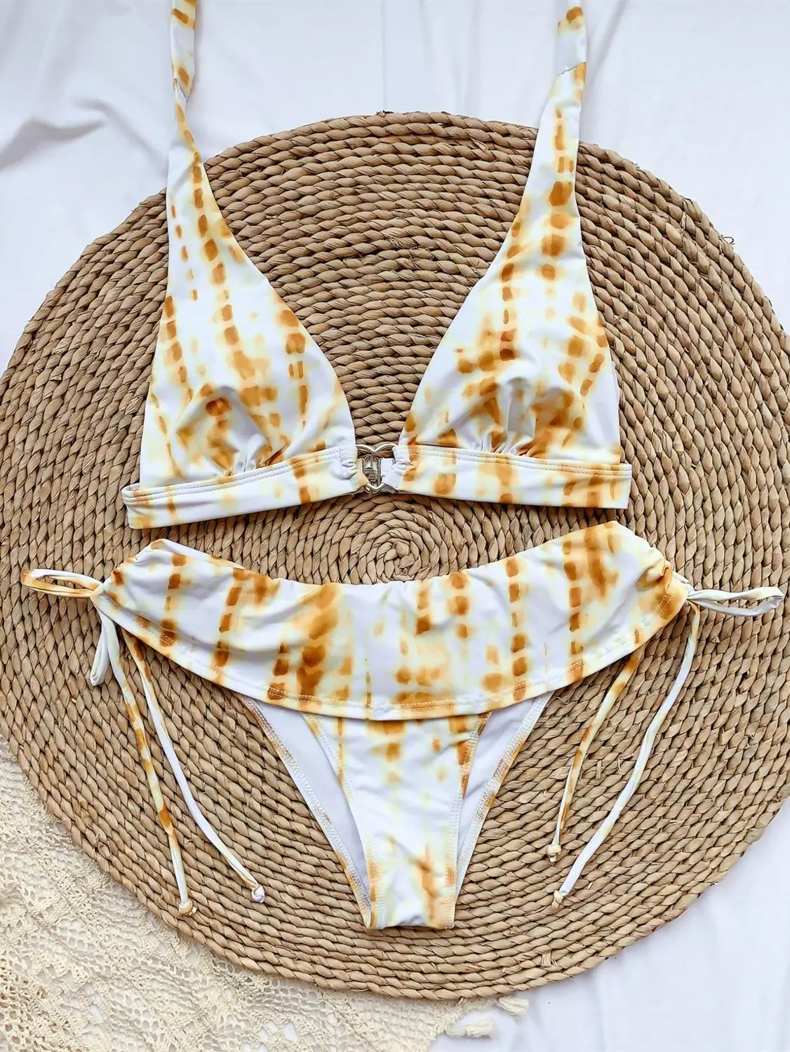 Ruffle Swimsuit Women Swimwear Push Up Bikini Set Pleated Bandage Bikinis 2020 Mujer Swimming Suit For Women Bathing Wear CA6150
Ruffle Swimsuit Women Swimwear Push Up Bikini Set Pleated Bandage Bikinis 2020 Mujer Swimming Suit For Women Bathing Wear CA6150