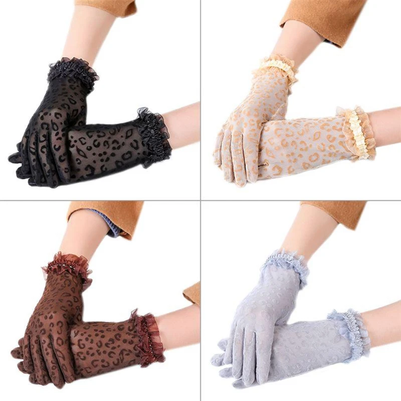 Women High Quality Sun Protection Accessories Lace Hollow-Out Gloves Delicate Lace Jacquard Pattern Lace Gloves 2021 New
Women High Quality Sun Protection Accessories Lace Hollow-Out Gloves Delicate Lace Jacquard Pattern Lace Gloves 2021 New