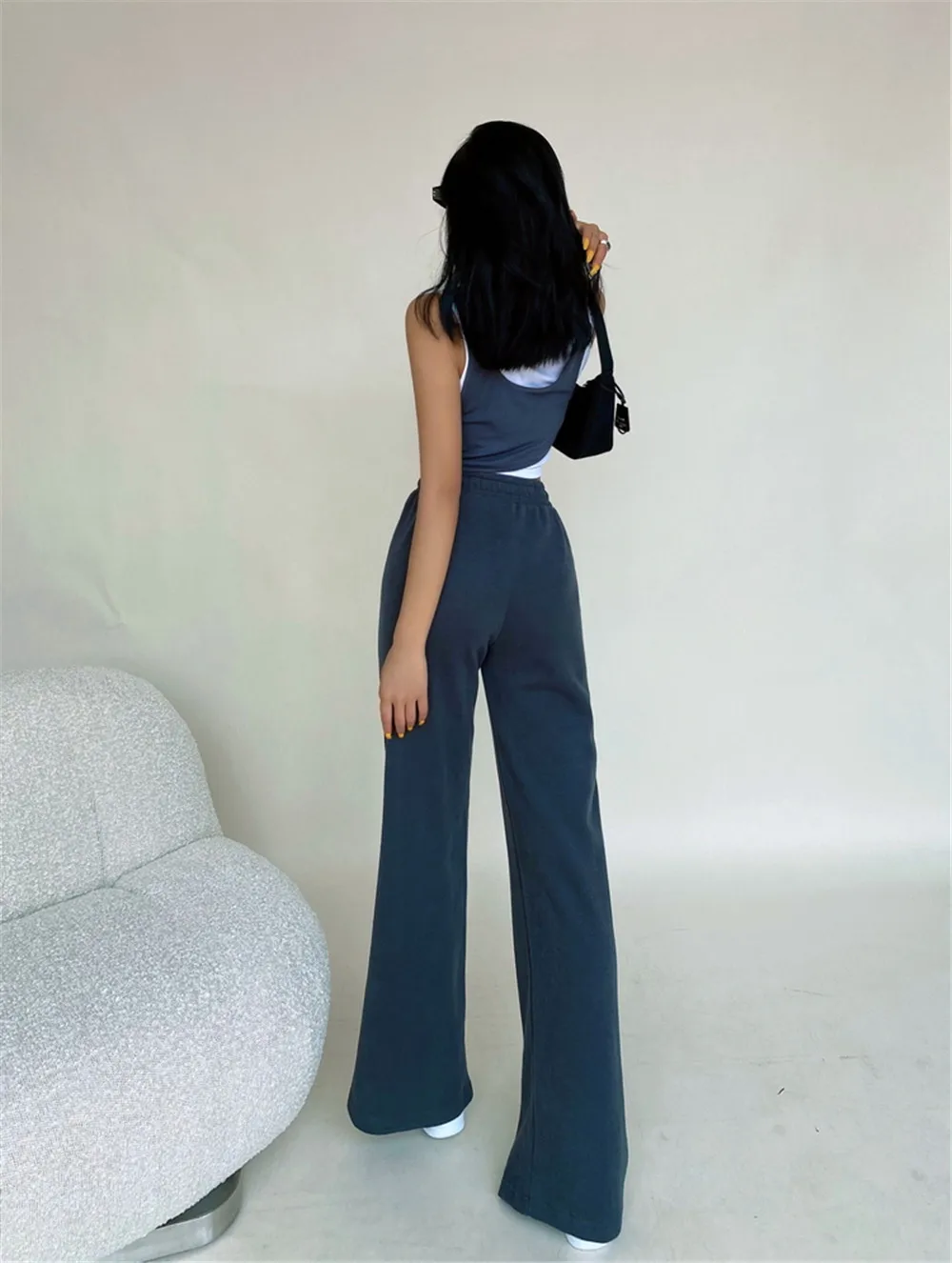 Split Sweatpants Women Wide Leg Loose Femme Pantalon Summer Trousers High Waist Jogging Flared Black Casual Pants Baggy Jogger
Split Sweatpants Women Wide Leg Loose Femme Pantalon Summer Trousers High Waist Jogging Flared Black Casual Pants Baggy Jogger