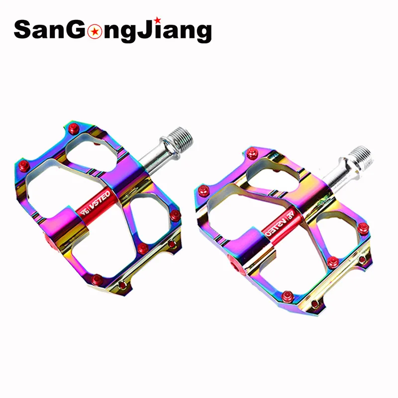 1 pair Bicycle pedal Mountain bike pedal plating color pedal road bike folding bike BMX pedal accessories 6 bearing Palin 260g
1 pair Bicycle pedal Mountain bike pedal plating color pedal road bike folding bike BMX pedal accessories 6 bearing Palin 260g