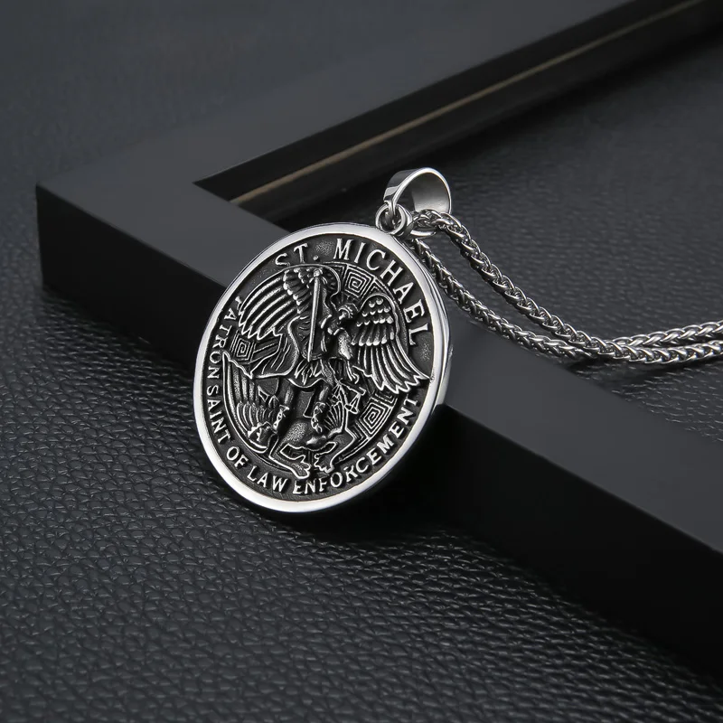 Men 316L Stainless Steel Saint Michael Protect Us Round Medal Pendant Necklace Never Fade Christian For Gifts
Men 316L Stainless Steel Saint Michael Protect Us Round Medal Pendant Necklace Never Fade Christian For Gifts
