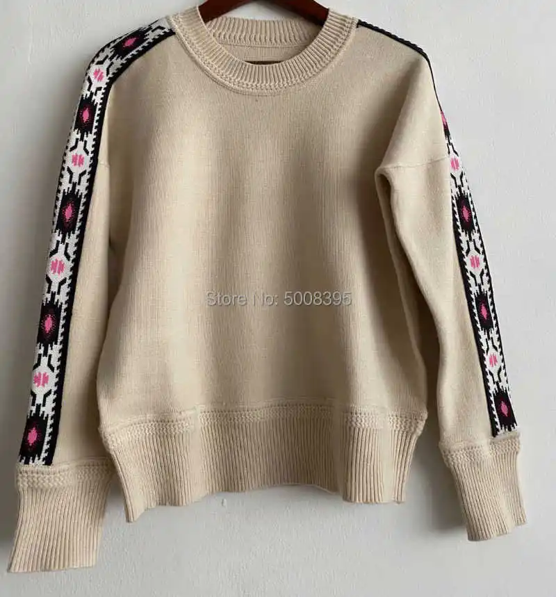 Sweaters&Jumpers
Sweaters&Jumpers