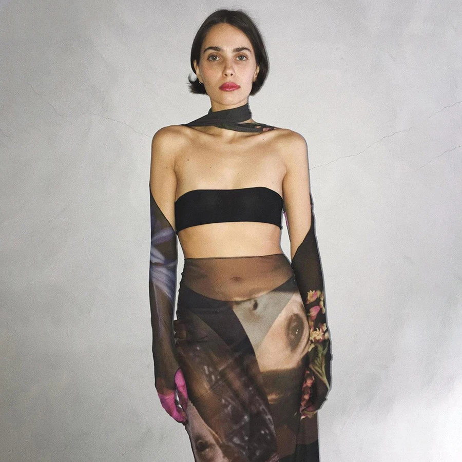 Autumn Sexy Mesh See through Two Pieces Set Women Ultrashort Long Sleeve Top And High Waist Skirt Outfit Lady Clothing
Autumn Sexy Mesh See through Two Pieces Set Women Ultrashort Long Sleeve Top And High Waist Skirt Outfit Lady Clothing