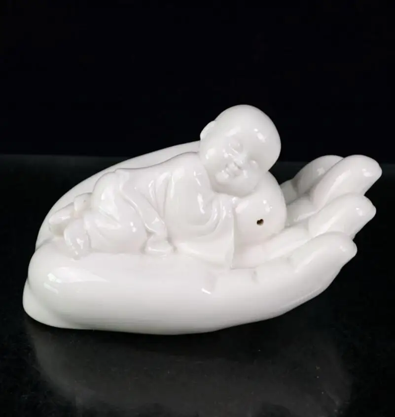 Китай белая глазурованная керамика Будда ручная Пальма маленький монах ремесла статуя 
Китай белая глазурованная керамика Будда ручная Пальма маленький монах ремесла статуя