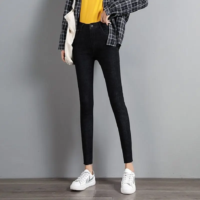 Plush thermal jeans women's elastic high waistband loose Harun looks thin nine minutes autumn and winter thickening new trend
Plush thermal jeans women's elastic high waistband loose Harun looks thin nine minutes autumn and winter thickening new trend