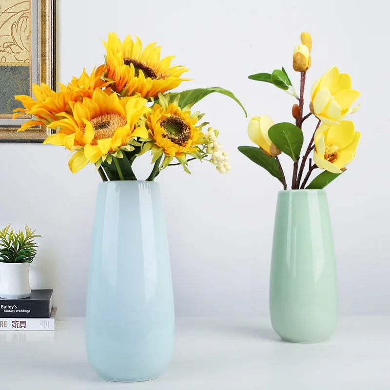 Simple modern ceramic vase household white vase ceramic Chinese handicraft home furnishing factory direct sales
Simple modern ceramic vase household white vase ceramic Chinese handicraft home furnishing factory direct sales
