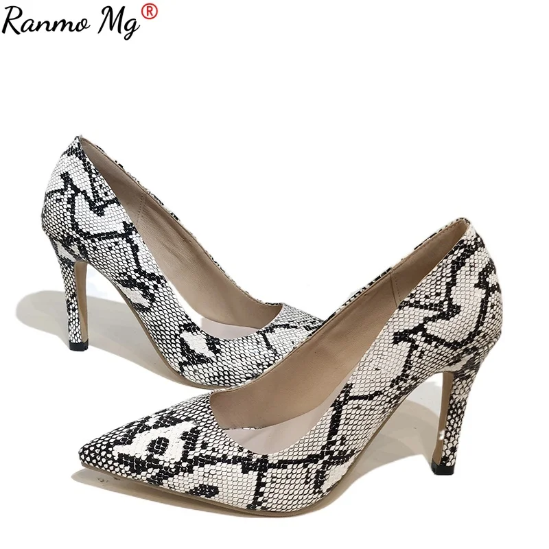 Spring New Snake Printed Leather Women High Heels Sexy Ladies Pointed Toe Stiletto Pumps Woman Heeled Party Shoes Female Sapato
Spring New Snake Printed Leather Women High Heels Sexy Ladies Pointed Toe Stiletto Pumps Woman Heeled Party Shoes Female Sapato