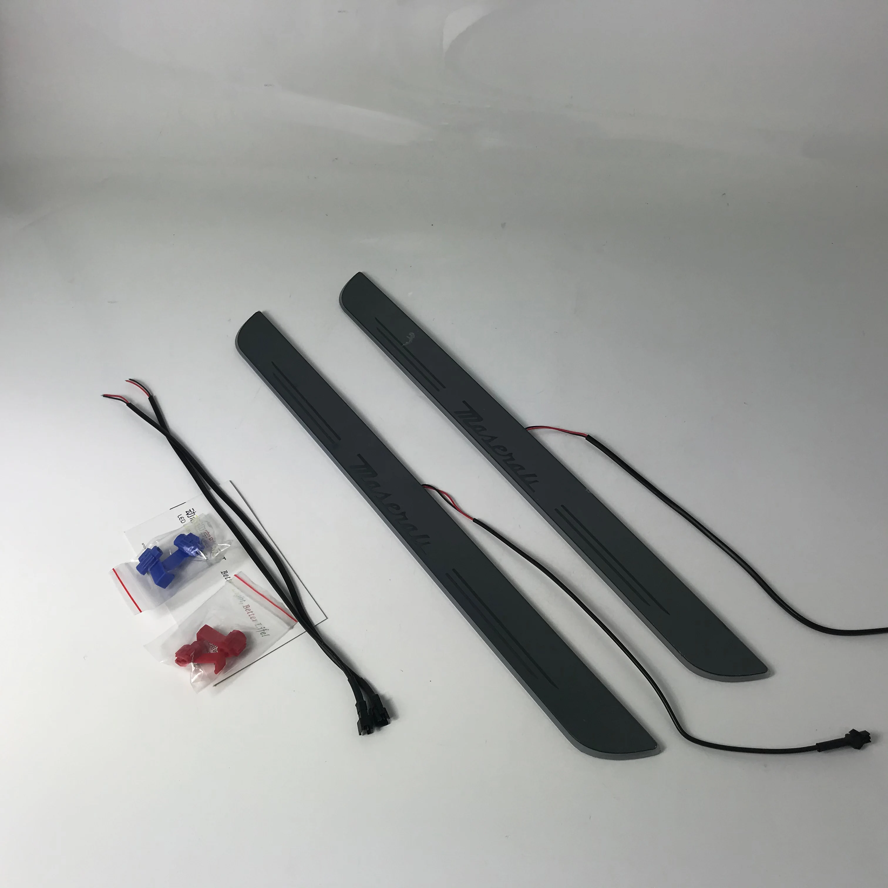 Acrylic mobile LED welcome scooter wear plate door sill frame path light for Maserati Turismo dedicated Flow/fixed light
Acrylic mobile LED welcome scooter wear plate door sill frame path light for Maserati Turismo dedicated Flow/fixed light