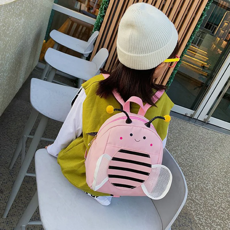 Boys Girls Bee Shape Backpack Cartoon Child Backpack with Safe Anti-lost Leash Zipper Design Kindergarten Supply ALS88
Boys Girls Bee Shape Backpack Cartoon Child Backpack with Safe Anti-lost Leash Zipper Design Kindergarten Supply ALS88
