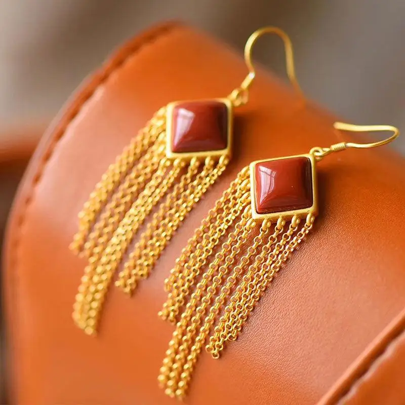 Classic Retro Earrings Women's S925 Sterling Silver Tassel Control Southern Red Agate Earrings Simple Color Retaining Craft Ear
Classic Retro Earrings Women's S925 Sterling Silver Tassel Control Southern Red Agate Earrings Simple Color Retaining Craft Ear