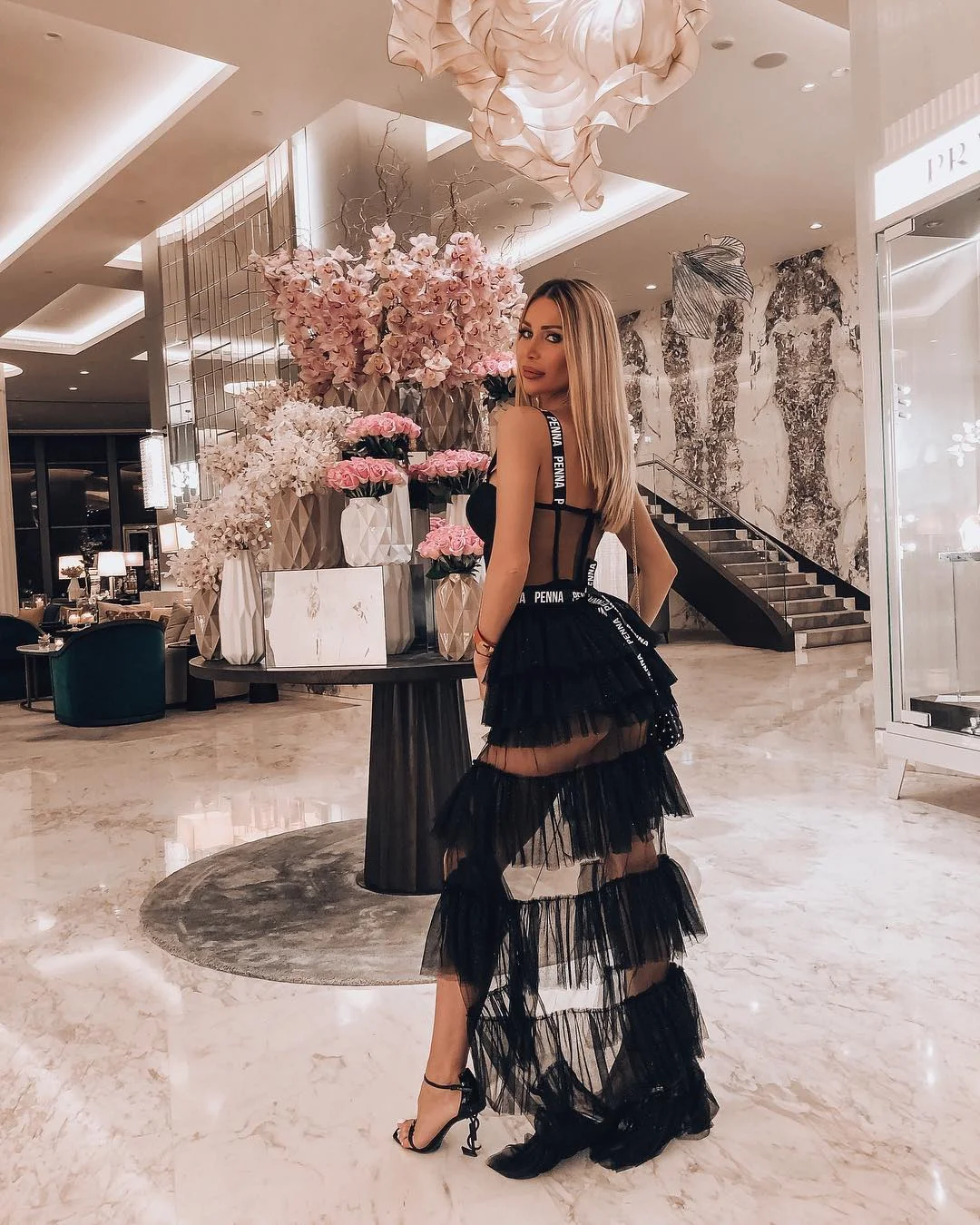 Top Quality Celebrity Black White Mesh Hollow Out Fashion Sexy Long Dress Club Party | Женская одежда
