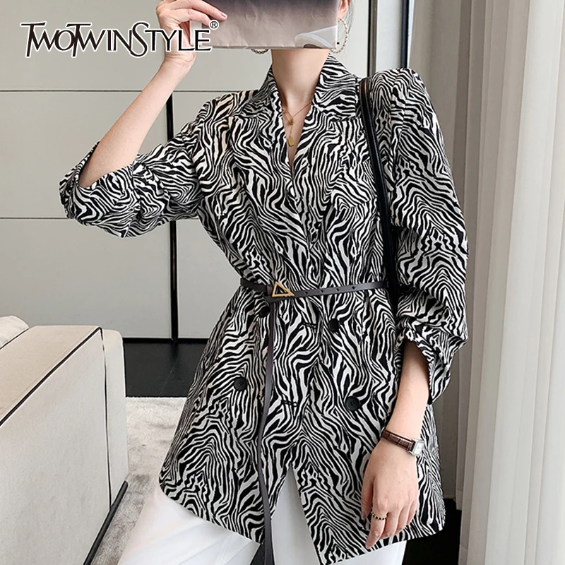 TWOTWINSTYLE Print Zebra Colorblock Blazer Coats For Female Lapel Collar Long Sleeve High Waist Slimming Women's Casual Coat New
TWOTWINSTYLE Print Zebra Colorblock Blazer Coats For Female Lapel Collar Long Sleeve High Waist Slimming Women's Casual Coat New