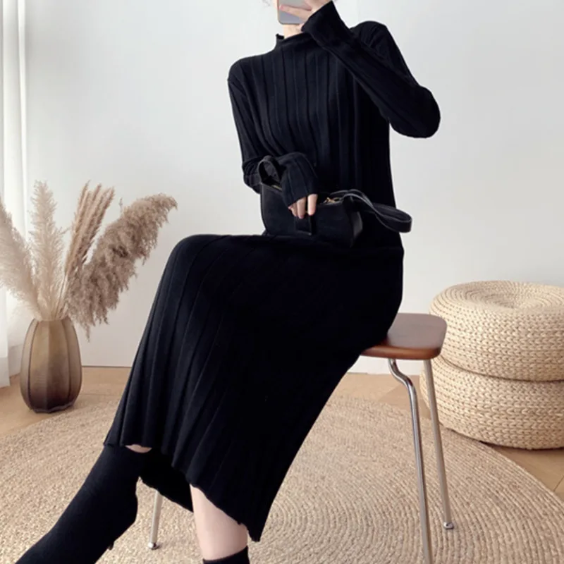 Autumn And Winter 2021 New Thick Warm Straight Sweater Midi Dress Women 2021 Casual Female Folds Bottomed Knitted Dress Vestidos
Autumn And Winter 2021 New Thick Warm Straight Sweater Midi Dress Women 2021 Casual Female Folds Bottomed Knitted Dress Vestidos