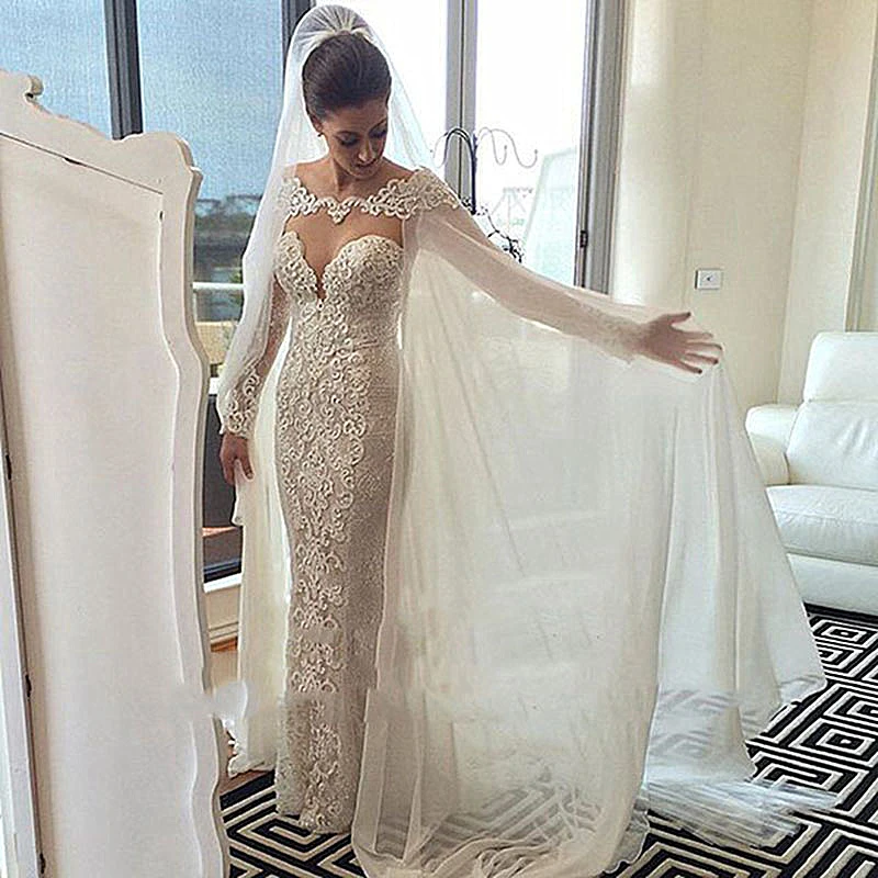 Lace Mermaid Wedding Dress with Cape Long Wrap Chiffon 2020 Chis Design vestido de noiva Shiny Bridal Gowns Long Sleeve
Lace Mermaid Wedding Dress with Cape Long Wrap Chiffon 2020 Chis Design vestido de noiva Shiny Bridal Gowns Long Sleeve