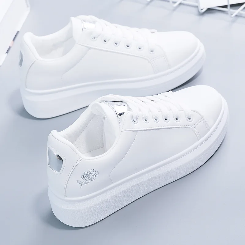 2020 New leather panel shoes flat casual winter white shoes laces shoes for women woman sneakers
2020 New leather panel shoes flat casual winter white shoes laces shoes for women woman sneakers
