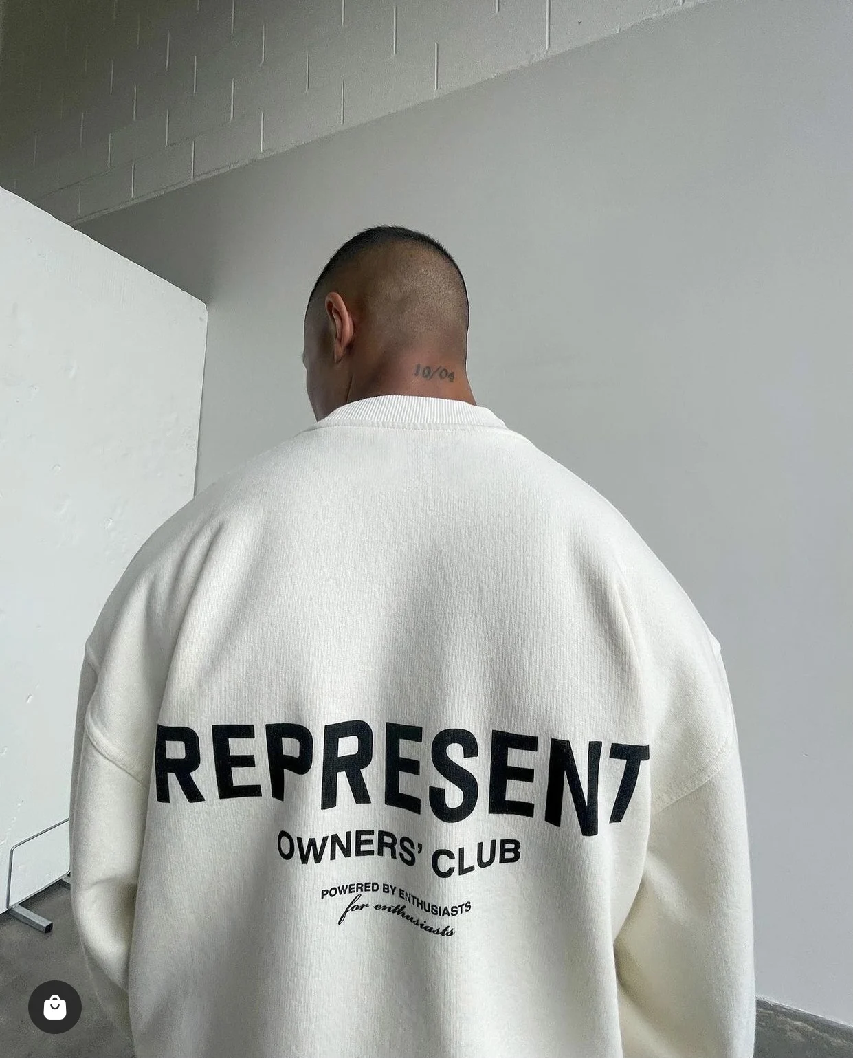 Свитшот мужской/женский 2021ss Owner Small Logo Owner клубный свитер, высокое качество, винтажный, 1:1, пуловер, топы
Свитшот мужской/женский 2021ss Owner Small Logo Owner клубный свитер, высокое качество, винтажный, 1:1, пуловер, топы
