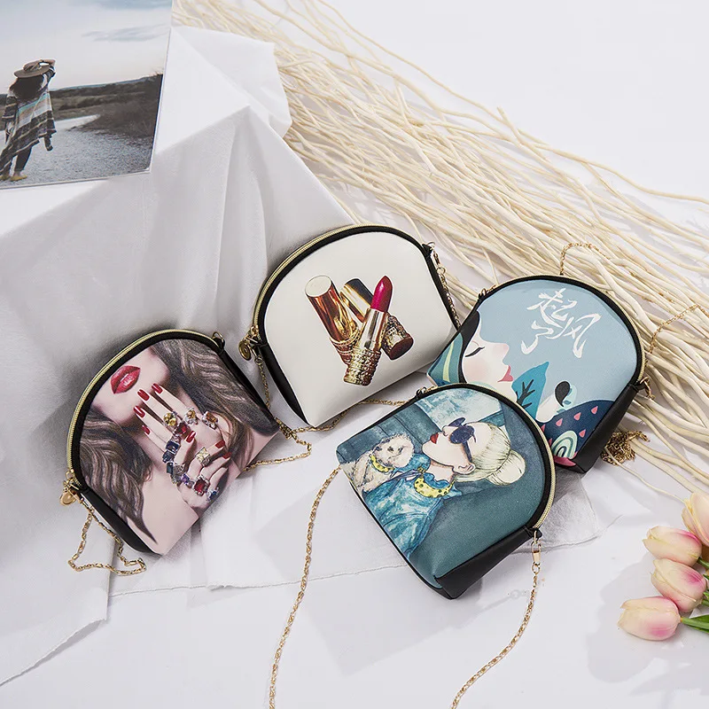 Women's Bag Summer 2021 New Small Fresh Printed Shoulder Bag Personality Chain Messenger Bag Gift Bag Dropshipping Handbag Women
Women's Bag Summer 2021 New Small Fresh Printed Shoulder Bag Personality Chain Messenger Bag Gift Bag Dropshipping Handbag Women