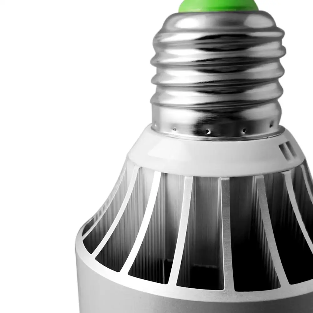 WIFI Smart LED Bulb E27 Free Adjustment of Brightness Long Life IP68 Remote Control with Alexa Google Home Assistant APP
WIFI Smart LED Bulb E27 Free Adjustment of Brightness Long Life IP68 Remote Control with Alexa Google Home Assistant APP