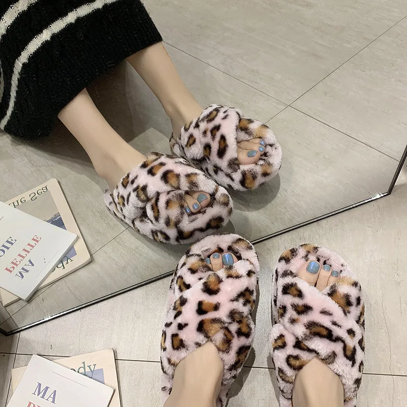 Women Fluffy Winter Sandal Cross Plush Open Toe Sandal Soft Flat Shoes Warm Faux Fur Slipper Home Female Shoes Fur Slippers