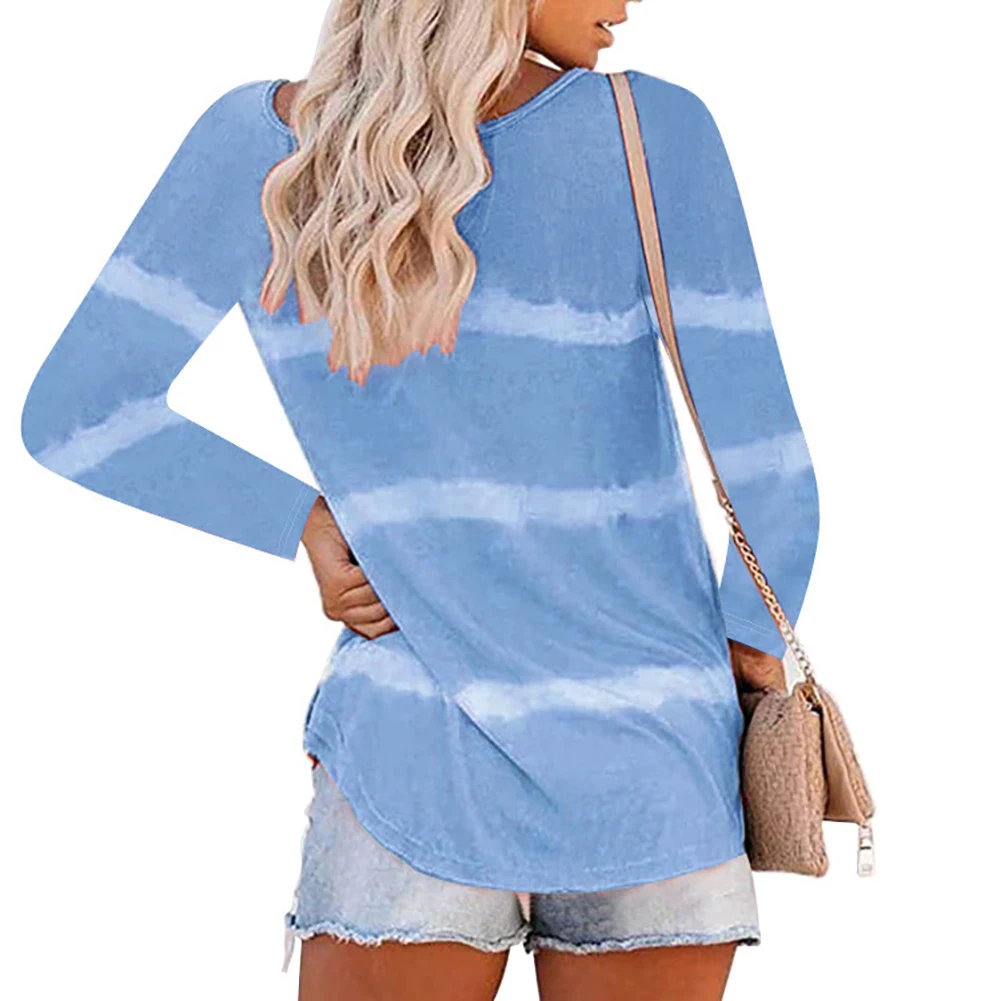 Women Casual O Neck Long Sleeve Gradient Color Buttons Blouse Top Sweatshirt Gradient Color Print with Button Casual Blouse
Women Casual O Neck Long Sleeve Gradient Color Buttons Blouse Top Sweatshirt Gradient Color Print with Button Casual Blouse