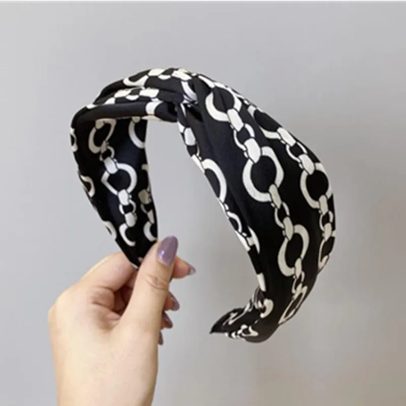 Adults Wide Hair Hoop Print Women Hair Accessories Cross Hairband Trendy Holiday Headdress Knot Headband Ladies Wide Head Band
Adults Wide Hair Hoop Print Women Hair Accessories Cross Hairband Trendy Holiday Headdress Knot Headband Ladies Wide Head Band