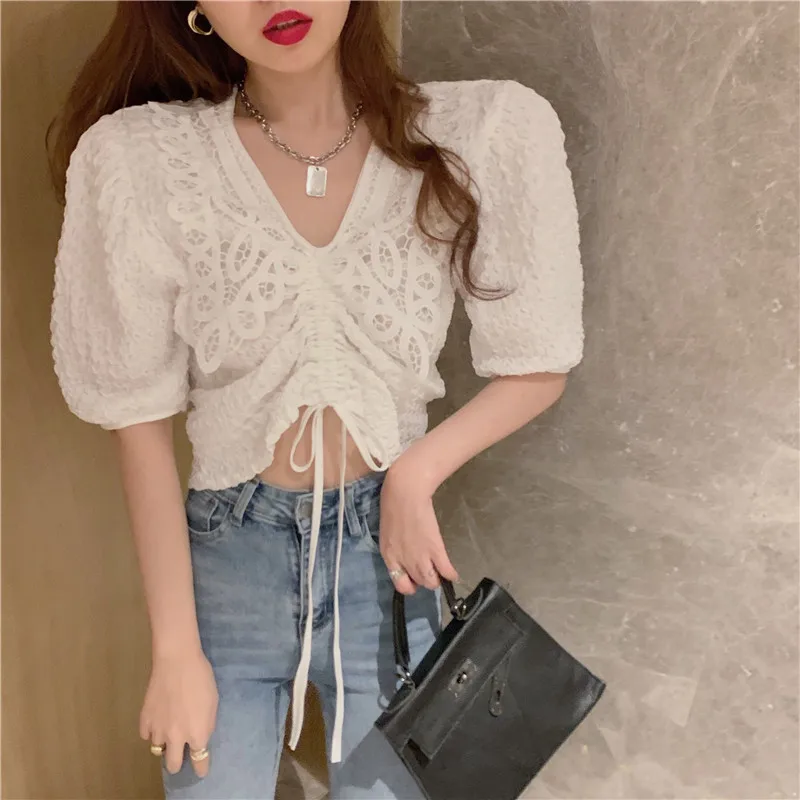 Korean Style Drawstring Folds Short Puff Sleeve Patchwork V-Neck Lace Blouse Sweet Preppy Style All Match Summer Female Tops
Korean Style Drawstring Folds Short Puff Sleeve Patchwork V-Neck Lace Blouse Sweet Preppy Style All Match Summer Female Tops