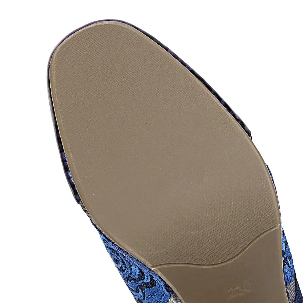 2020 New Ethnic Embroidery Flower Fashion Women Boots All Season Party Shoes Woman Ladies Plus Size 46 Shoes Zipper Botas Mujer
2020 New Ethnic Embroidery Flower Fashion Women Boots All Season Party Shoes Woman Ladies Plus Size 46 Shoes Zipper Botas Mujer