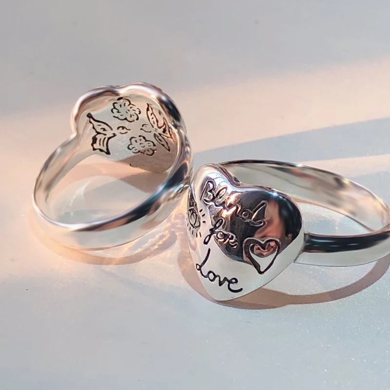 Ag 925 Sterling Silver Retro Hip Hop Men And Women Ring Love Fearless Couple Jewelry Luxury Brand Trend Party high quality Gift
Ag 925 Sterling Silver Retro Hip Hop Men And Women Ring Love Fearless Couple Jewelry Luxury Brand Trend Party high quality Gift