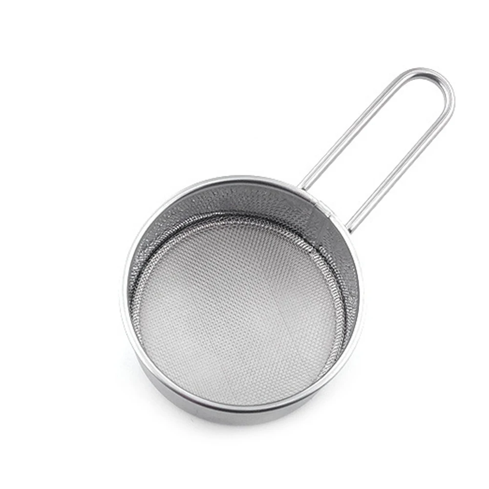 1Pc Stainless Steel Flour Sieves Mesh Screen Filters Baking Sifter With Handle Flour Strainer F&or Kitchen Accessories
1Pc Stainless Steel Flour Sieves Mesh Screen Filters Baking Sifter With Handle Flour Strainer F&or Kitchen Accessories