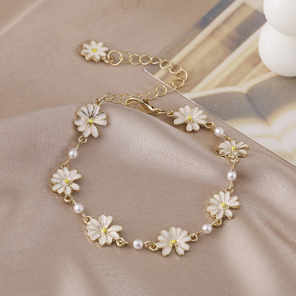 Fashion Sweet Flower Bracelets Necklace Ring Flower Pendant For Women Elegant Jewely Accessories 2021 New Girl Gift
Fashion Sweet Flower Bracelets Necklace Ring Flower Pendant For Women Elegant Jewely Accessories 2021 New Girl Gift