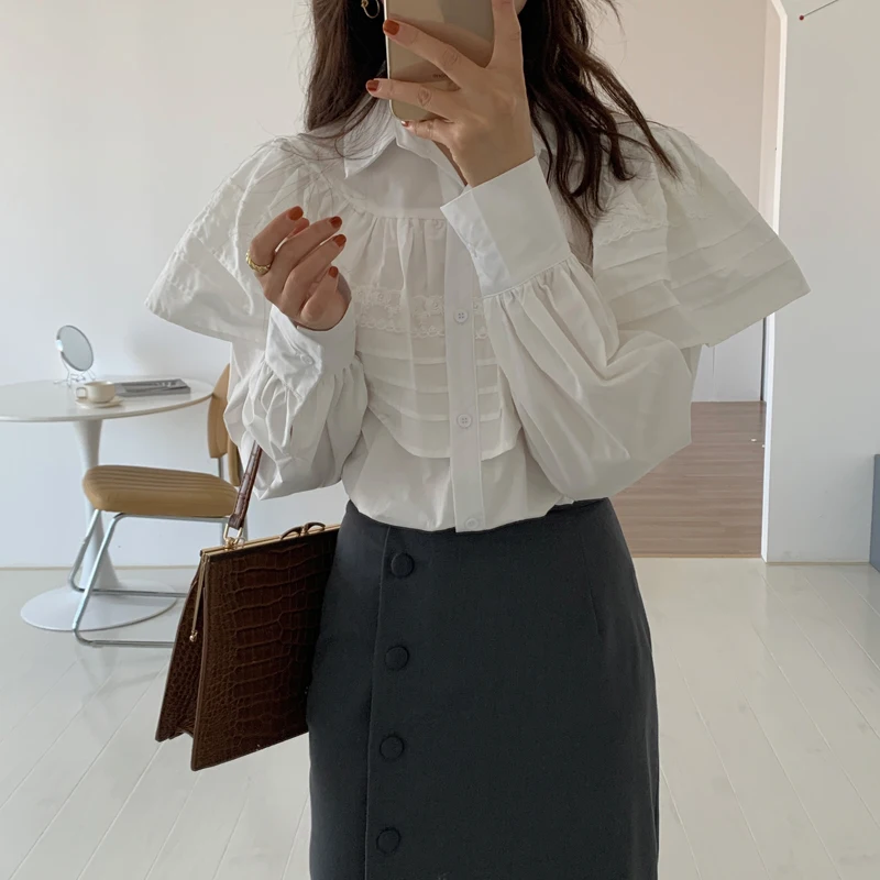 Early Spring Simple Solid White Women' Shirt Elegant Fashion Termperament Ruffles Sweet Mild Solid Shirt 2021 Spring New Arrival
Early Spring Simple Solid White Women' Shirt Elegant Fashion Termperament Ruffles Sweet Mild Solid Shirt 2021 Spring New Arrival