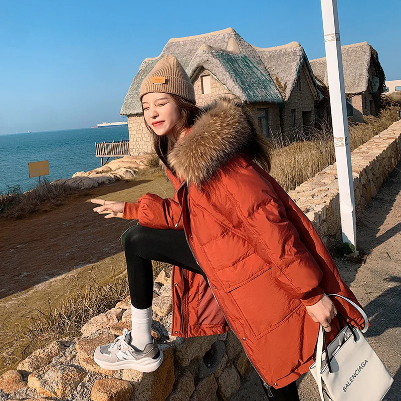 Oversized White Duck Down Jacket Women Winter 2021 Long Raccoon Fur Collar Coat Female Korean Down Coats Chaqueta Mujer Gxy1005
Oversized White Duck Down Jacket Women Winter 2021 Long Raccoon Fur Collar Coat Female Korean Down Coats Chaqueta Mujer Gxy1005