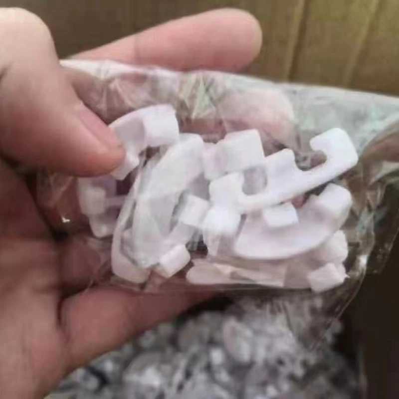 20Pcs/Set 90 Degree Plant Bender Clips Branches Growth Training Plastic Bending Clamp for Planting Pruning Height Shape
20Pcs/Set 90 Degree Plant Bender Clips Branches Growth Training Plastic Bending Clamp for Planting Pruning Height Shape