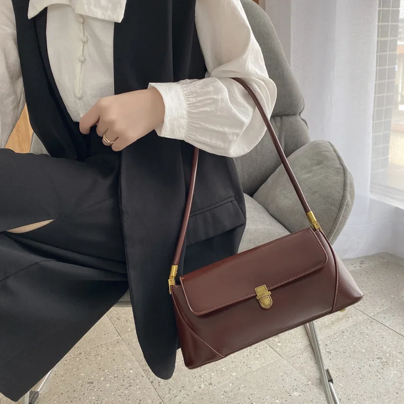 Lacquered Pattern Armpit Bag Retro Casual Women Small Totes Shoulder Bags Female PU Leather Solid Color Handbag Baguette Bag 
Lacquered Pattern Armpit Bag Retro Casual Women Small Totes Shoulder Bags Female PU Leather Solid Color Handbag Baguette Bag
